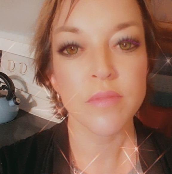 Meet the Posher Other - Meet your Posher, Amanda